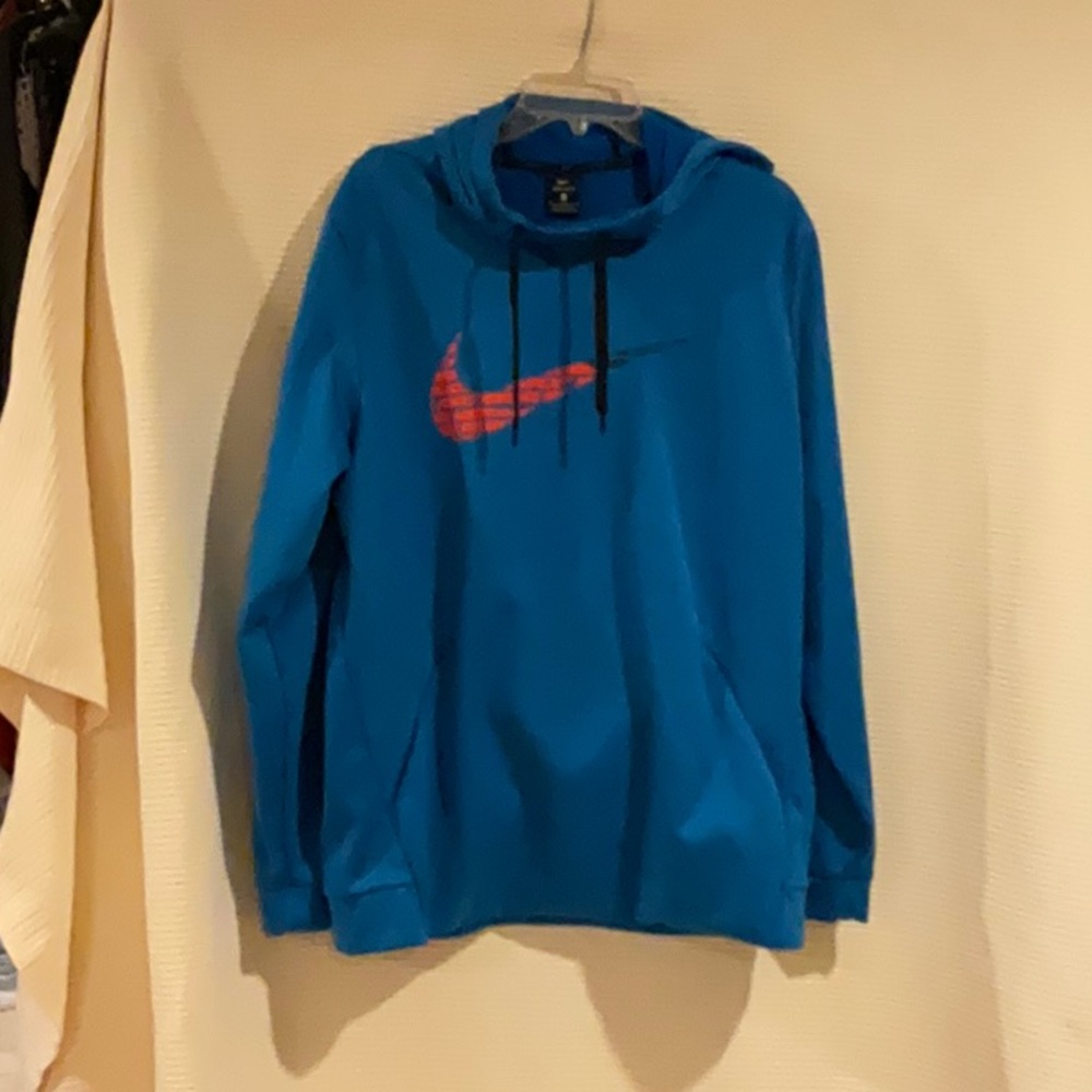 Nike Hooded Pullover